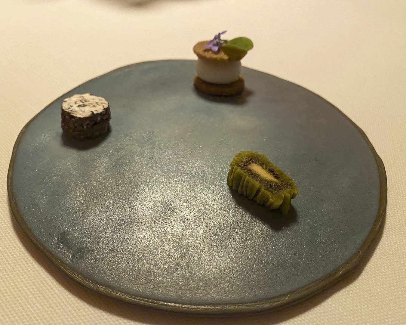Essense Magazine Restaurant Hisa Franko