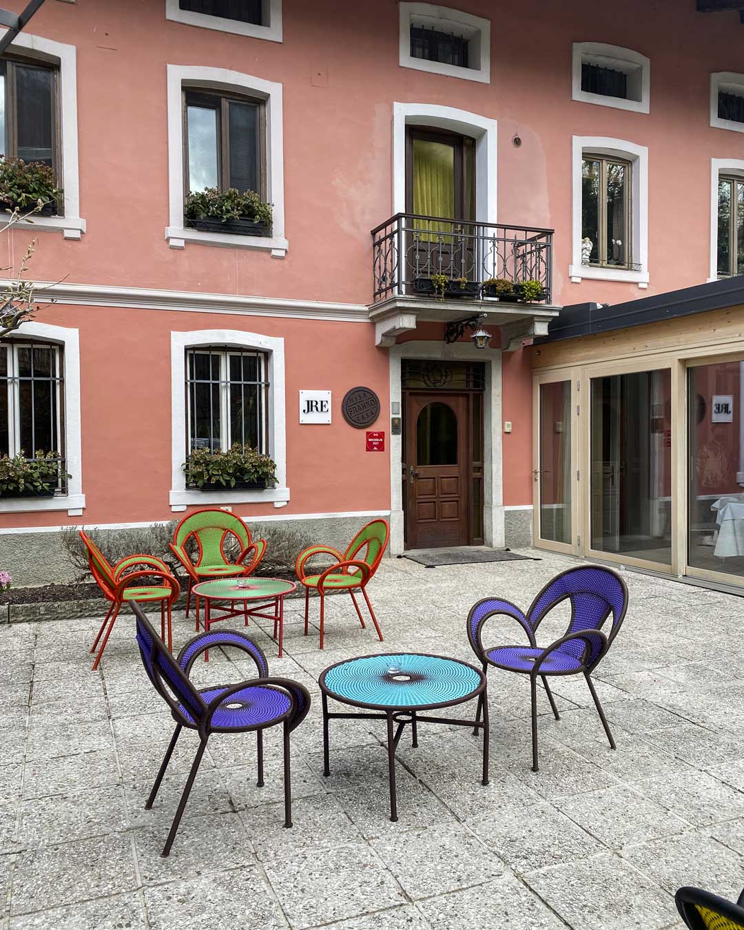 Essense Magazine Restaurant Hisa Franko