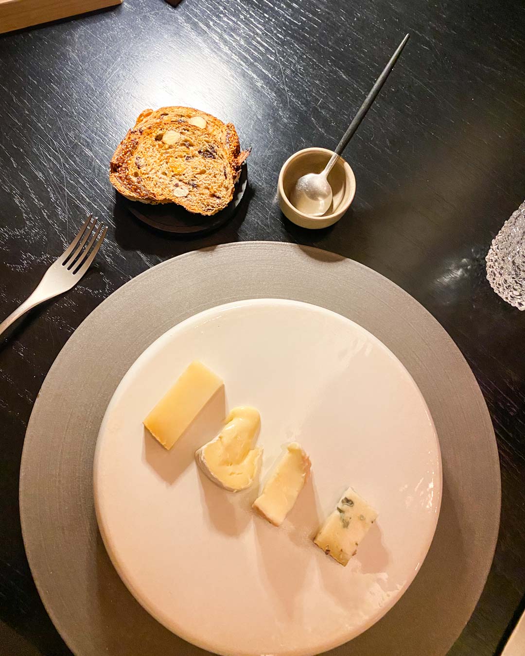 essense magazine eed restaurant